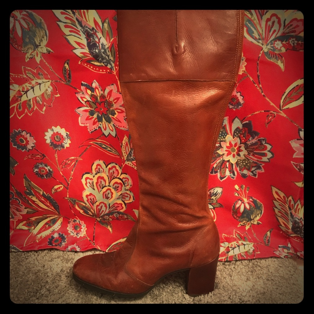 Brown Sbicca riding boots